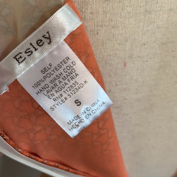 Esley dress - Picture 9 of 10